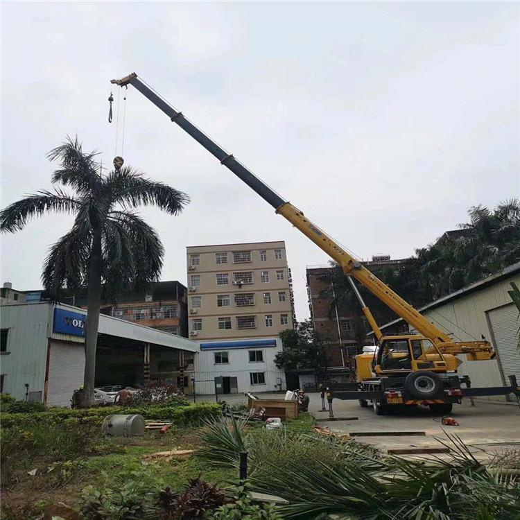 梓潼12吨吊车出租一天的收费标准是什么