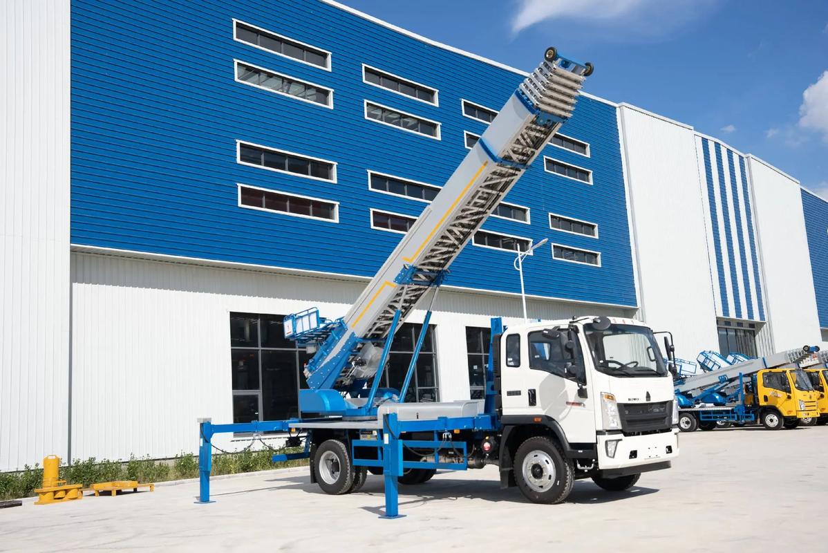 梓潼小型云梯车上料车租赁多少钱