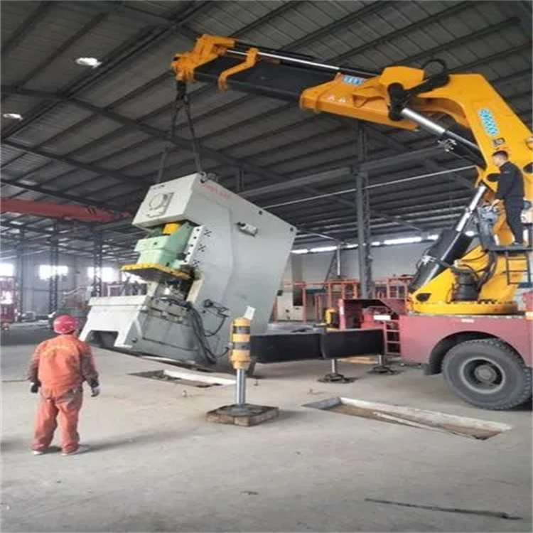 梓潼80吨折臂吊车出租附近电话