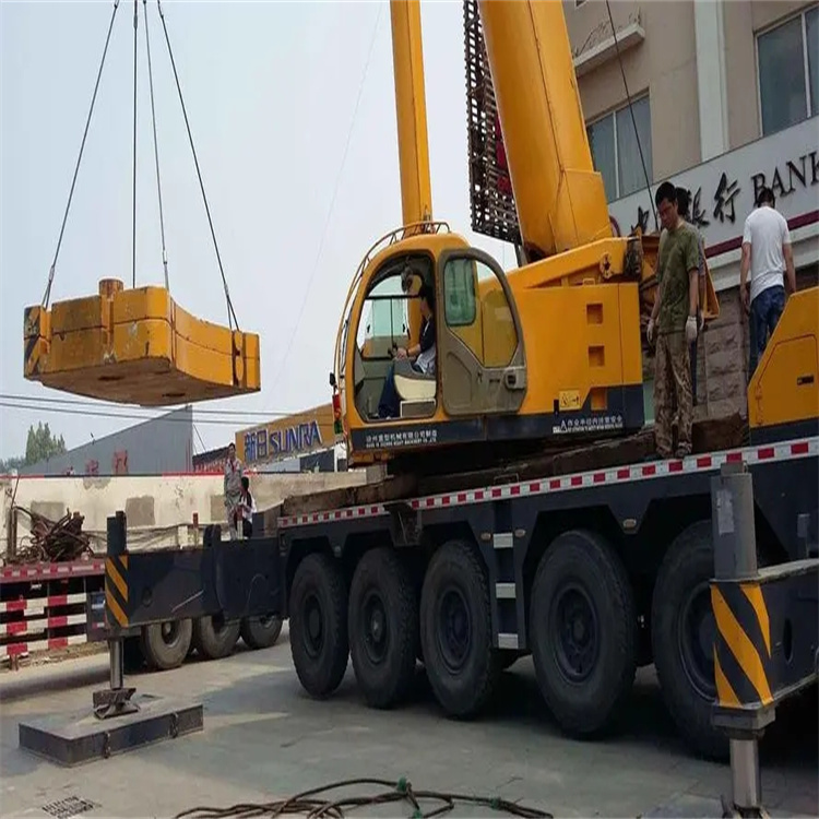 梓潼当地吊车出租|机器吊装|75吨|工厂搬迁服务