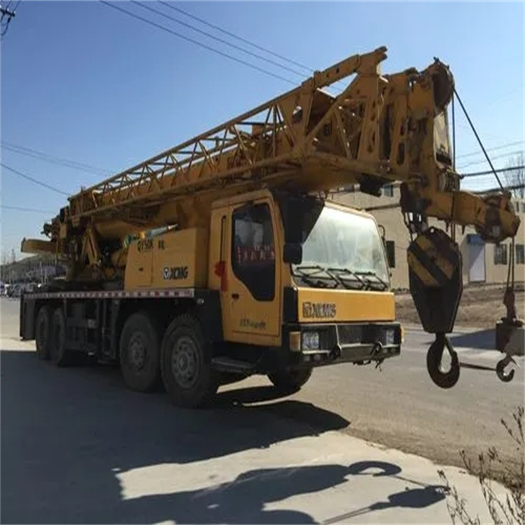 梓潼哪里有专业吊车出租